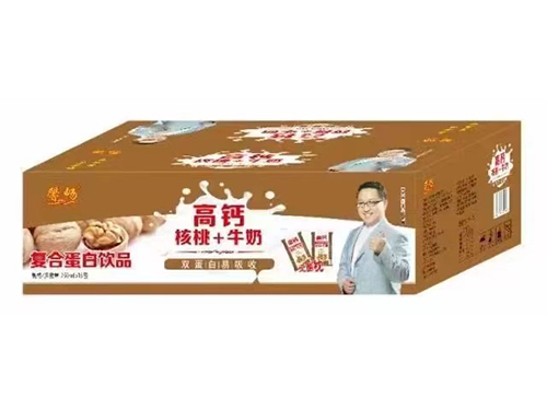 高鈣核桃+牛奶復合蛋白飲品
